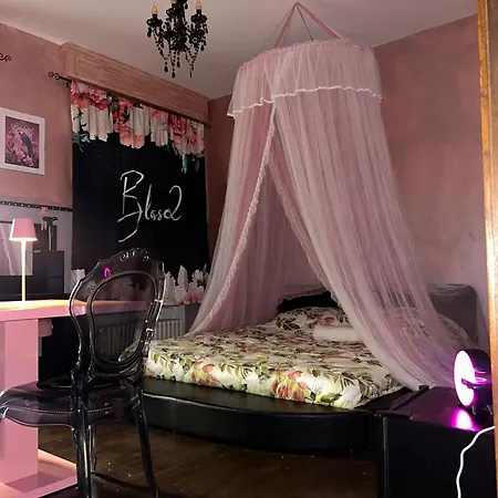 Notte Rosa E Benessere * Parma