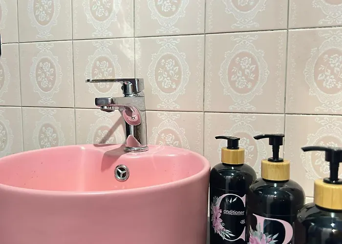 Jacuzzi * بارما